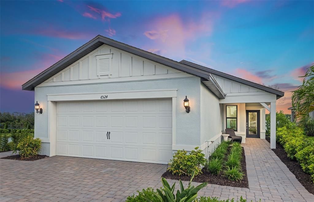 For Sale: $408,980 (4 beds, 2 baths, 1580 Square Feet)