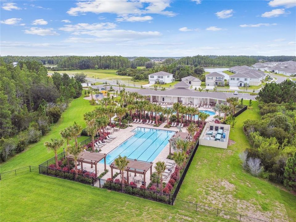 For Sale: $599,999 (5 beds, 3 baths, 2934 Square Feet)