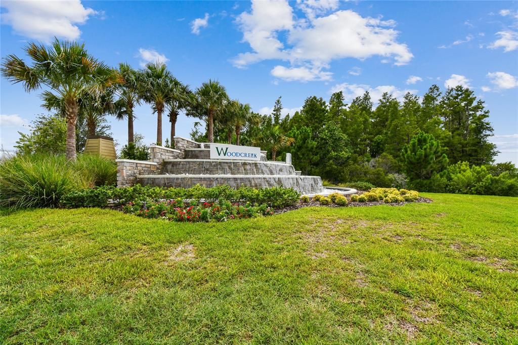 For Sale: $599,999 (5 beds, 3 baths, 2934 Square Feet)