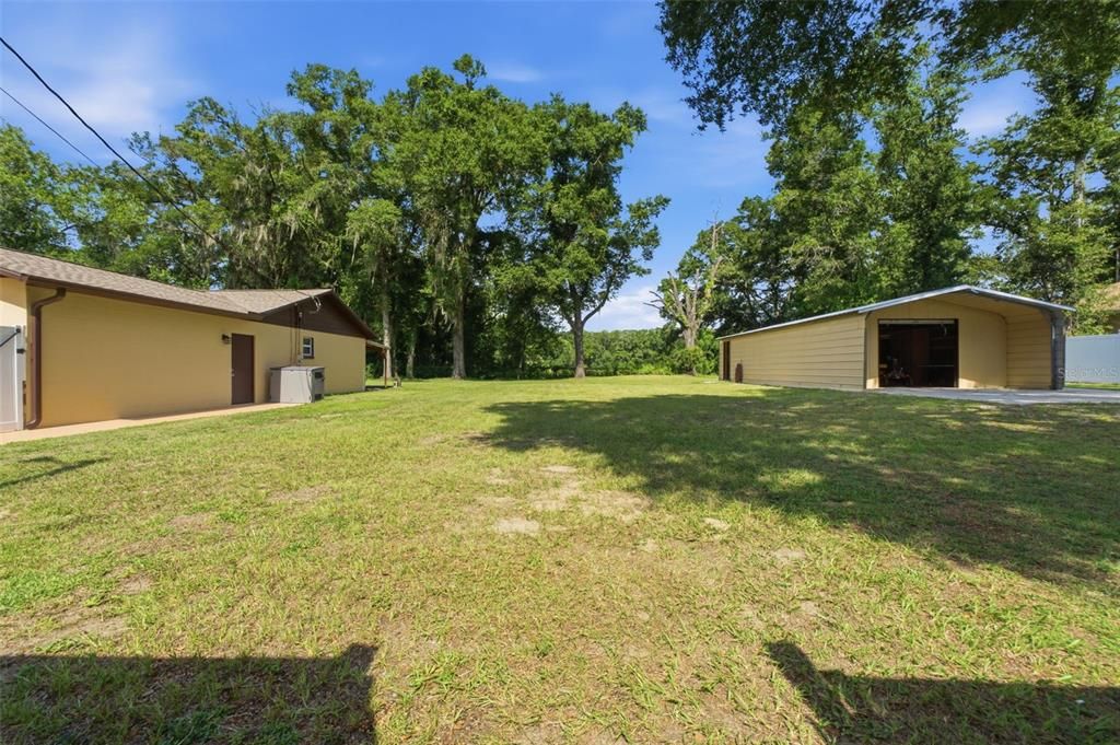 For Sale: $274,900 (3 beds, 2 baths, 1248 Square Feet)
