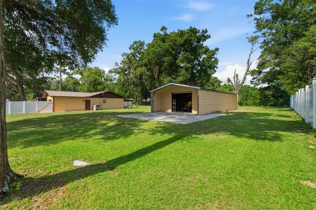 For Sale: $274,900 (3 beds, 2 baths, 1248 Square Feet)