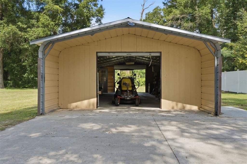 For Sale: $274,900 (3 beds, 2 baths, 1248 Square Feet)