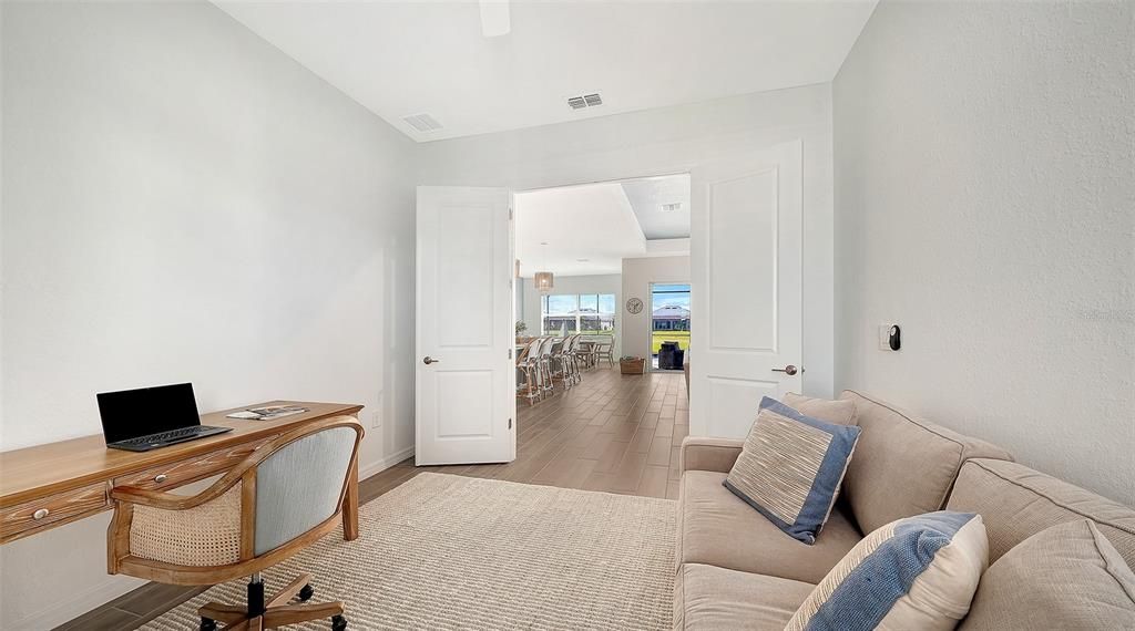 For Rent: $11,500 (3 beds, 3 baths, 2650 Square Feet)