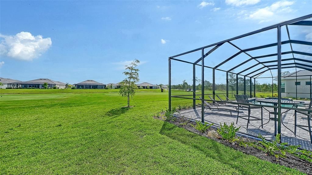 For Rent: $11,500 (3 beds, 3 baths, 2650 Square Feet)