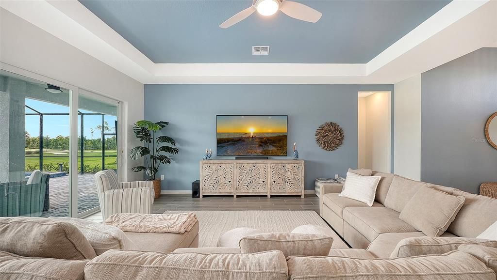 For Rent: $11,500 (3 beds, 3 baths, 2650 Square Feet)
