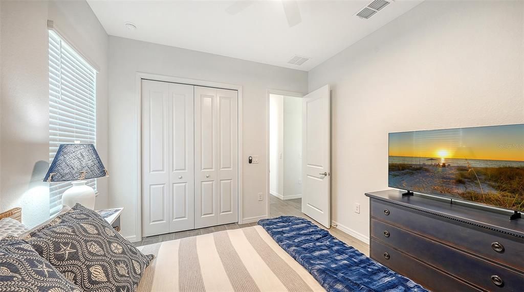 For Rent: $11,500 (3 beds, 3 baths, 2650 Square Feet)