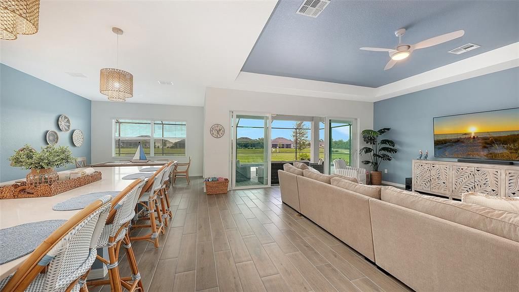 For Rent: $11,500 (3 beds, 3 baths, 2650 Square Feet)