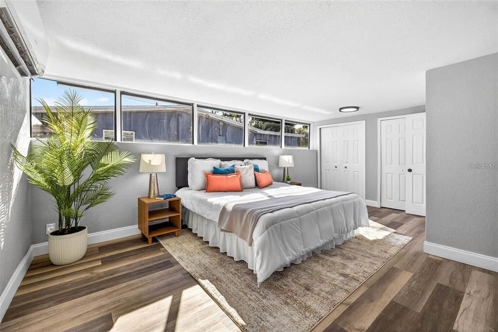 Activo con contrato: $399,900 (3 camas, 2 baños, 1716 Pies cuadrados)