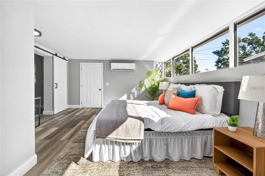 Activo con contrato: $399,900 (3 camas, 2 baños, 1716 Pies cuadrados)