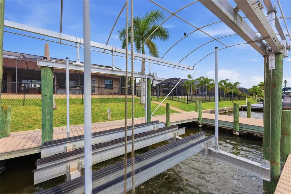 En Venta: $699,000 (2 camas, 2 baños, 2338 Pies cuadrados)
