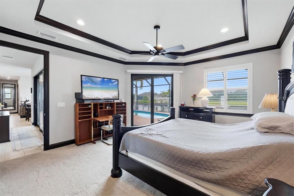 En Venta: $699,000 (2 camas, 2 baños, 2338 Pies cuadrados)