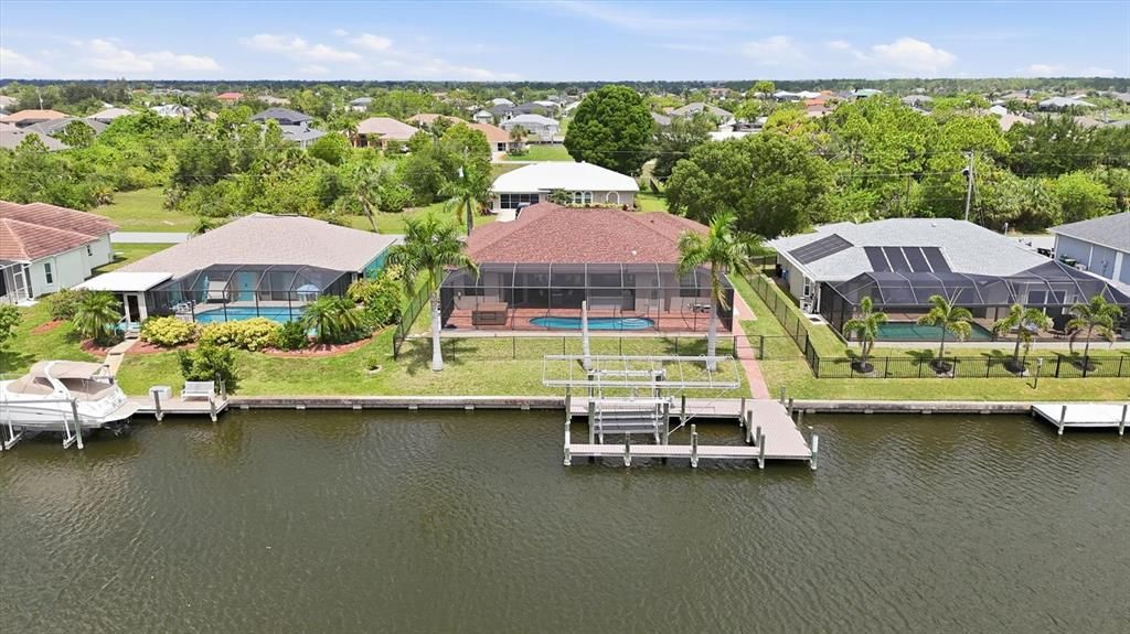 En Venta: $699,000 (2 camas, 2 baños, 2338 Pies cuadrados)