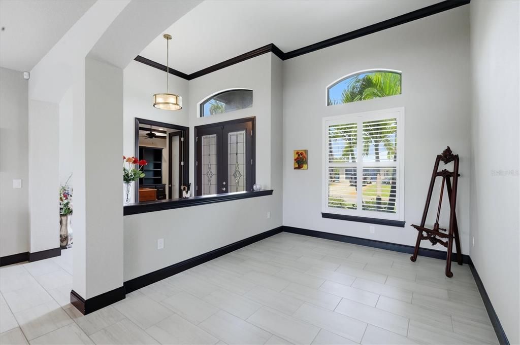 En Venta: $699,000 (2 camas, 2 baños, 2338 Pies cuadrados)