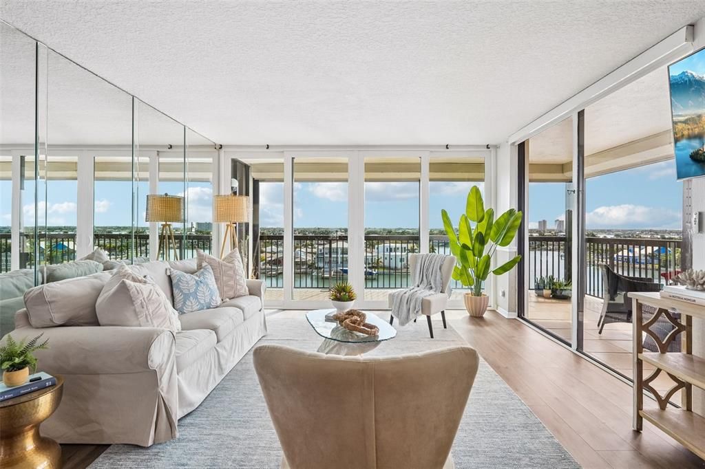 For Sale: $529,500 (2 beds, 2 baths, 1310 Square Feet)