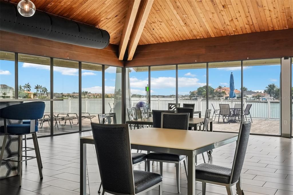 For Sale: $529,500 (2 beds, 2 baths, 1310 Square Feet)