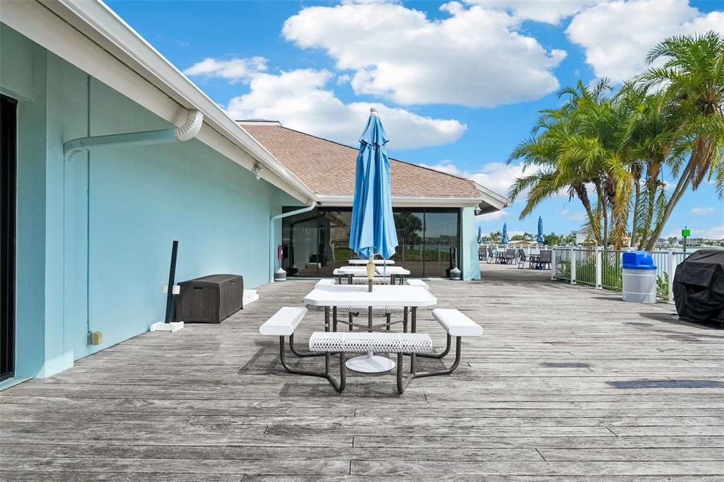 For Sale: $529,500 (2 beds, 2 baths, 1310 Square Feet)