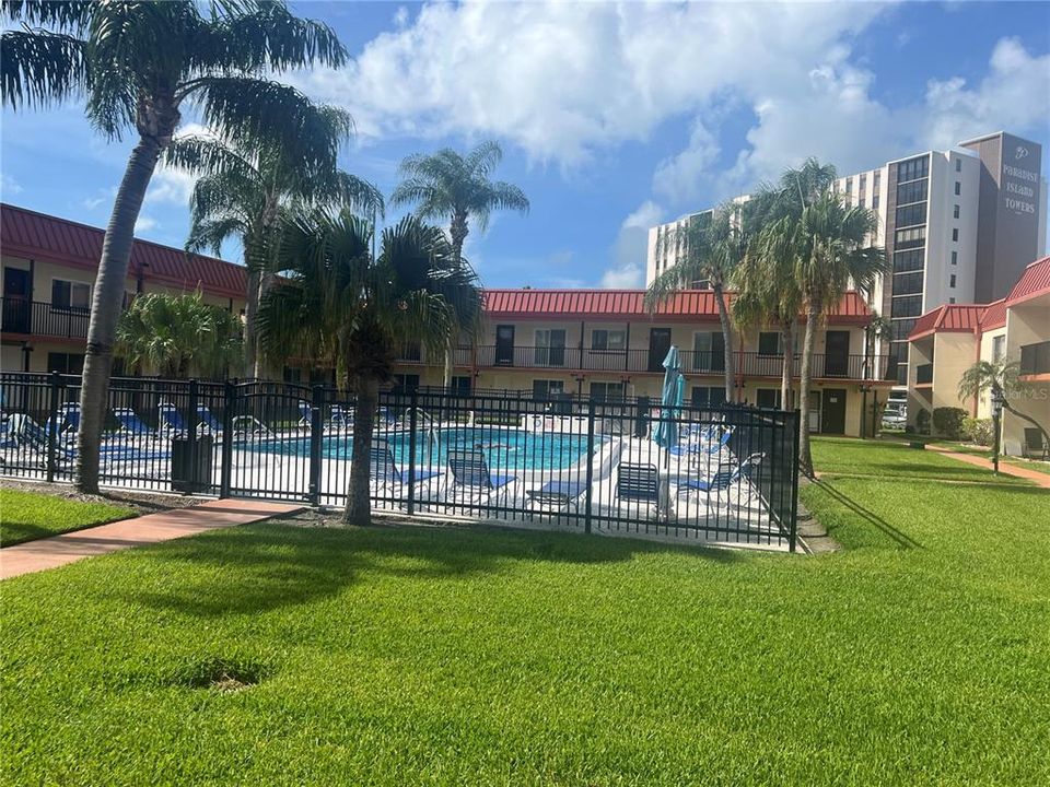 For Rent: $1,600 (1 beds, 1 baths, 645 Square Feet)