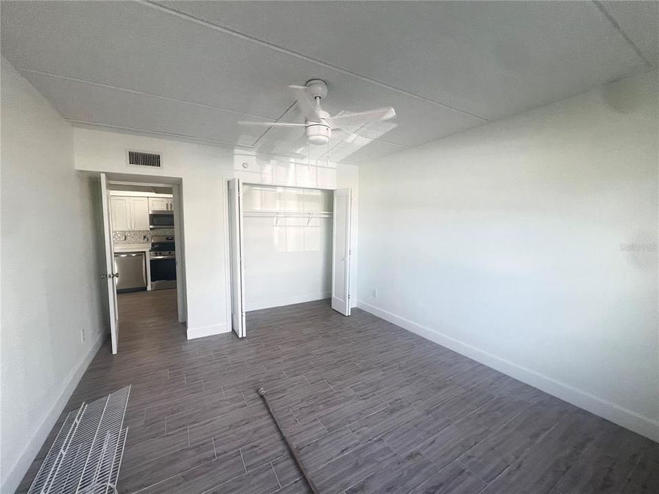 For Rent: $1,600 (1 beds, 1 baths, 645 Square Feet)