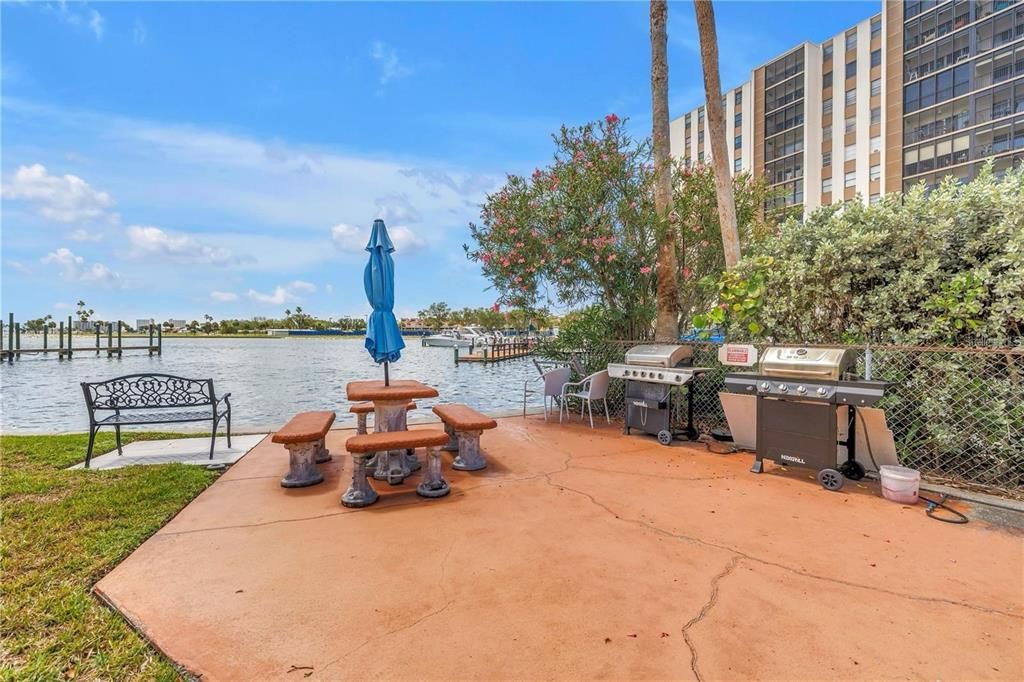 For Rent: $1,600 (1 beds, 1 baths, 645 Square Feet)