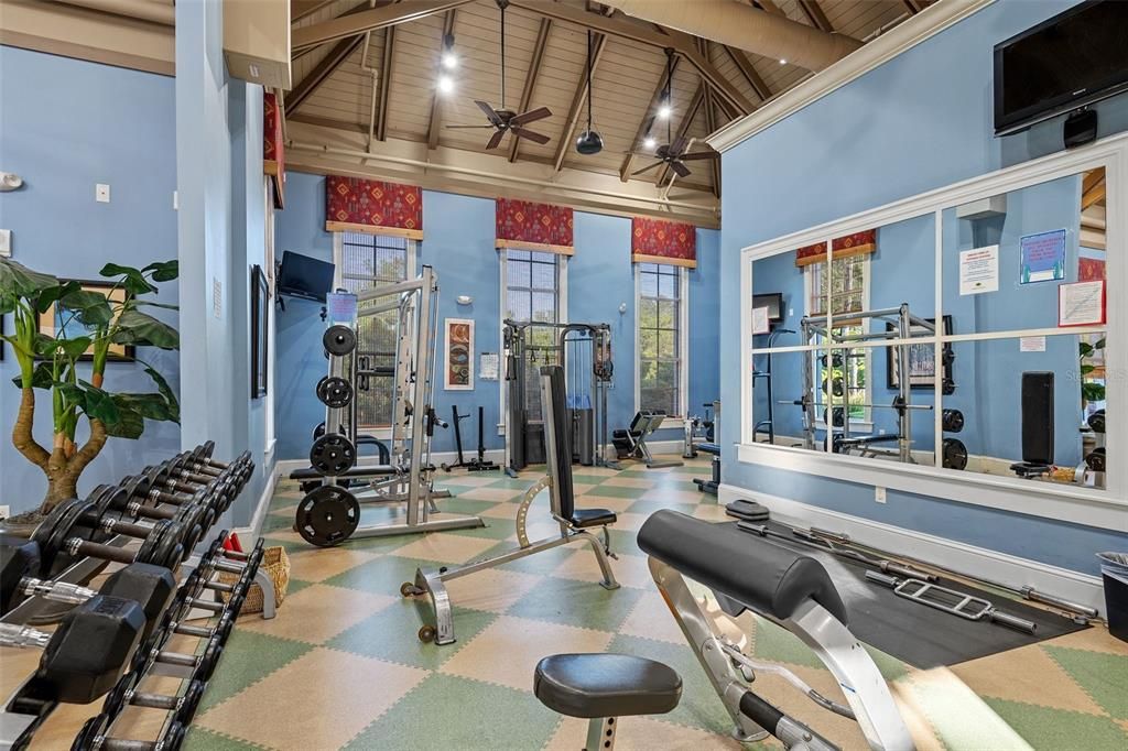 For Sale: $499,500 (4 beds, 2 baths, 2585 Square Feet)