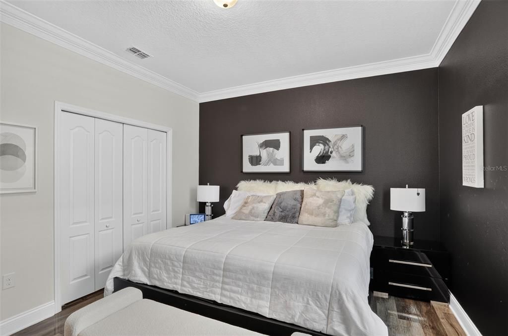 En Venta: $585,000 (4 camas, 3 baños, 2272 Pies cuadrados)