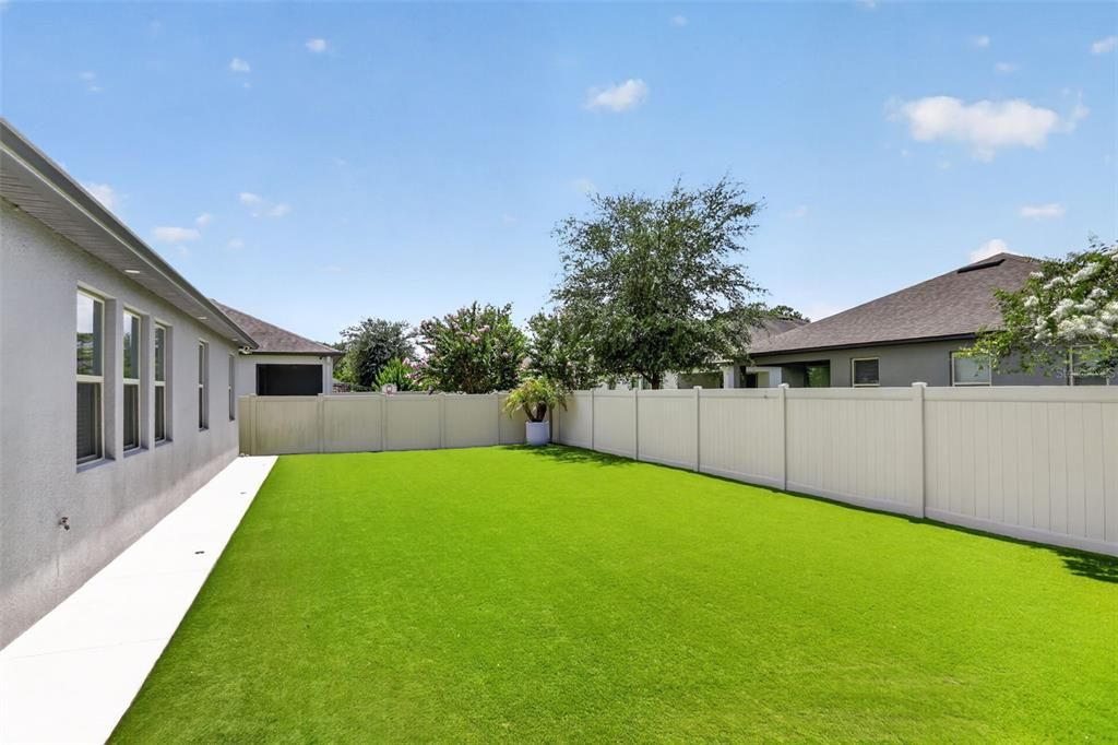 En Venta: $585,000 (4 camas, 3 baños, 2272 Pies cuadrados)