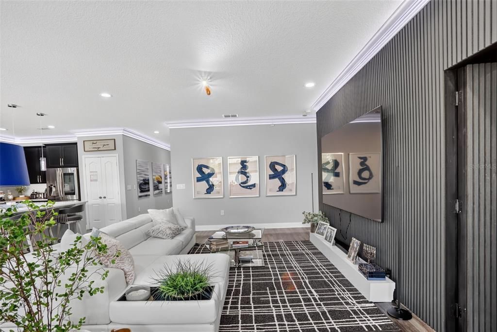 En Venta: $585,000 (4 camas, 3 baños, 2272 Pies cuadrados)