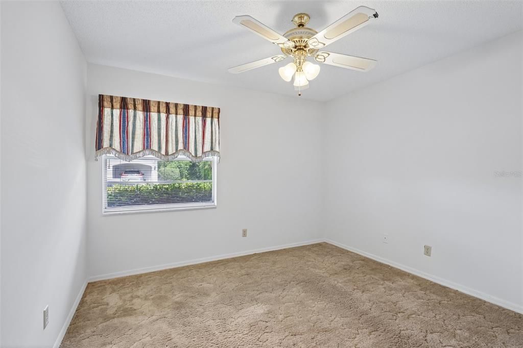 For Sale: $149,900 (2 beds, 2 baths, 1448 Square Feet)