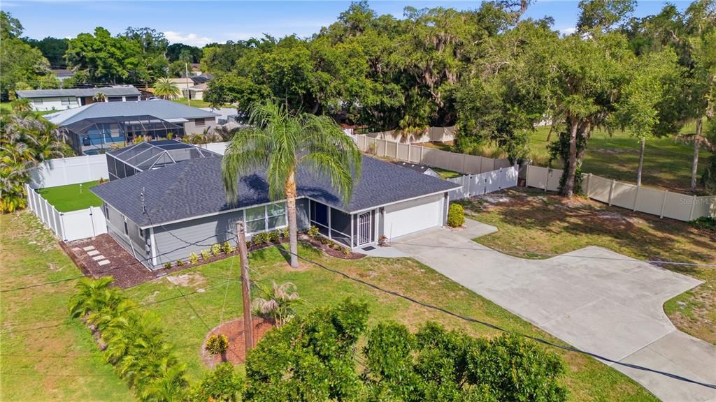 For Sale: $524,900 (3 beds, 2 baths, 1614 Square Feet)