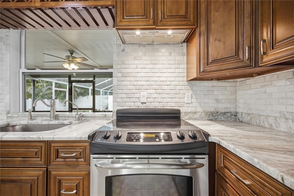 For Sale: $524,900 (3 beds, 2 baths, 1614 Square Feet)