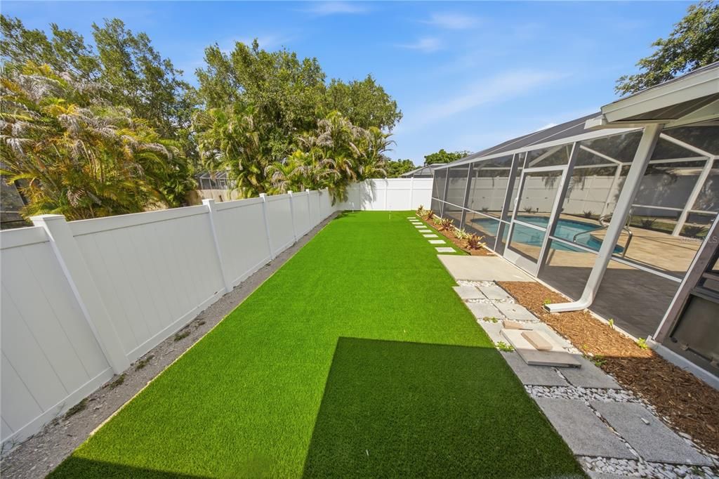 For Sale: $524,900 (3 beds, 2 baths, 1614 Square Feet)
