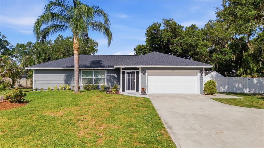 For Sale: $524,900 (3 beds, 2 baths, 1614 Square Feet)