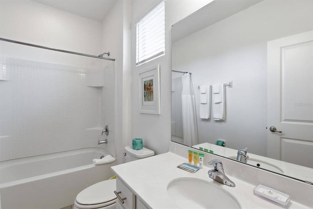 For Rent: $4,500 (8 beds, 5 baths, 3248 Square Feet)