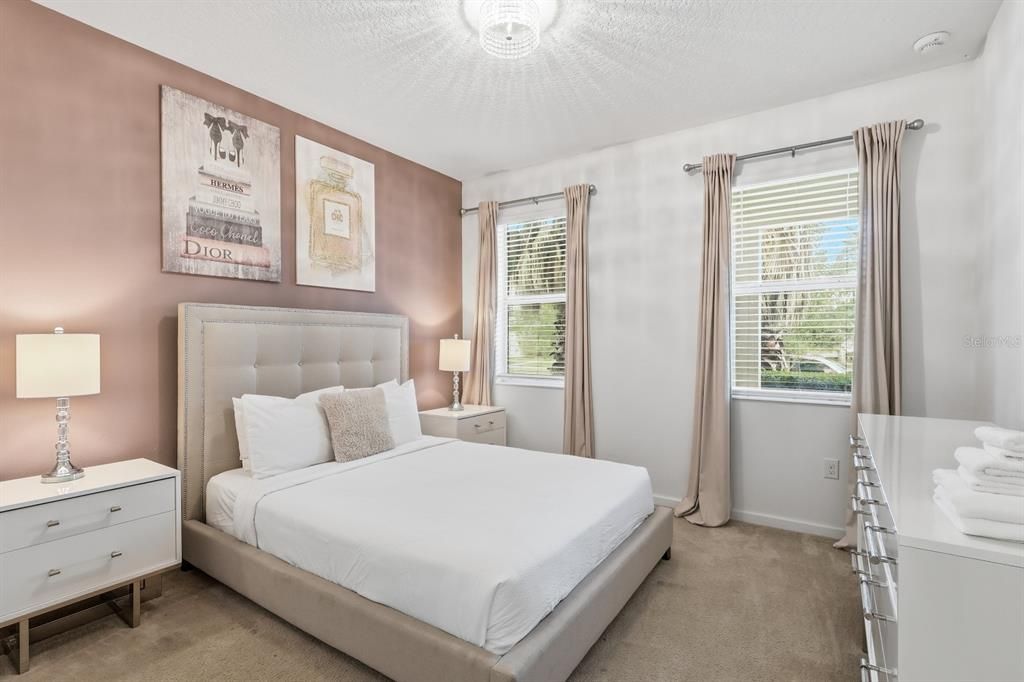 For Rent: $4,500 (8 beds, 5 baths, 3248 Square Feet)