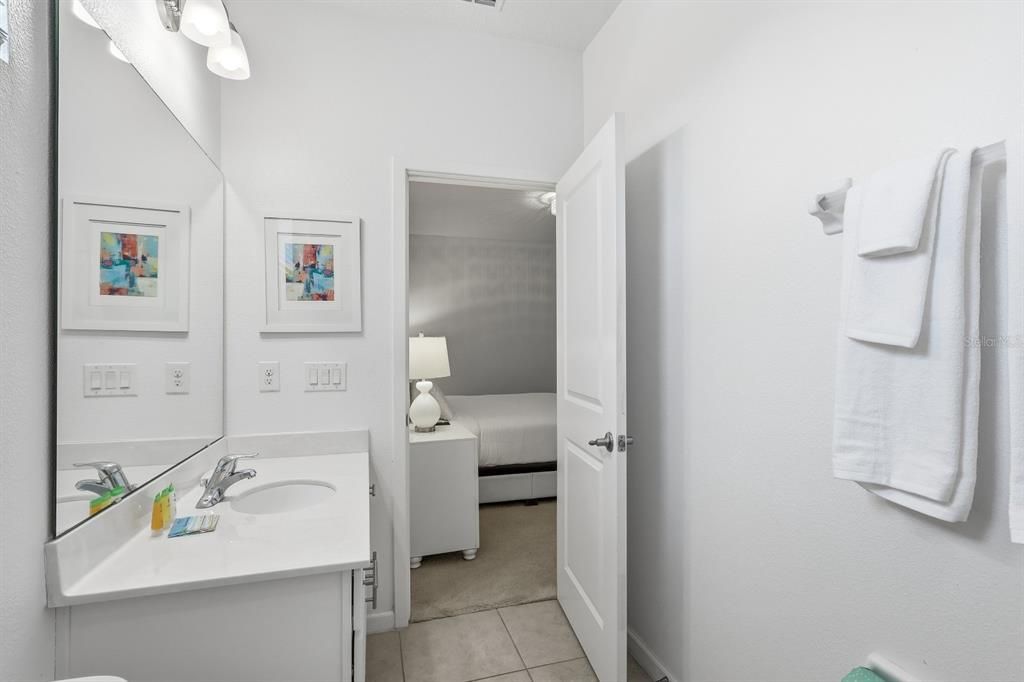For Rent: $4,500 (8 beds, 5 baths, 3248 Square Feet)