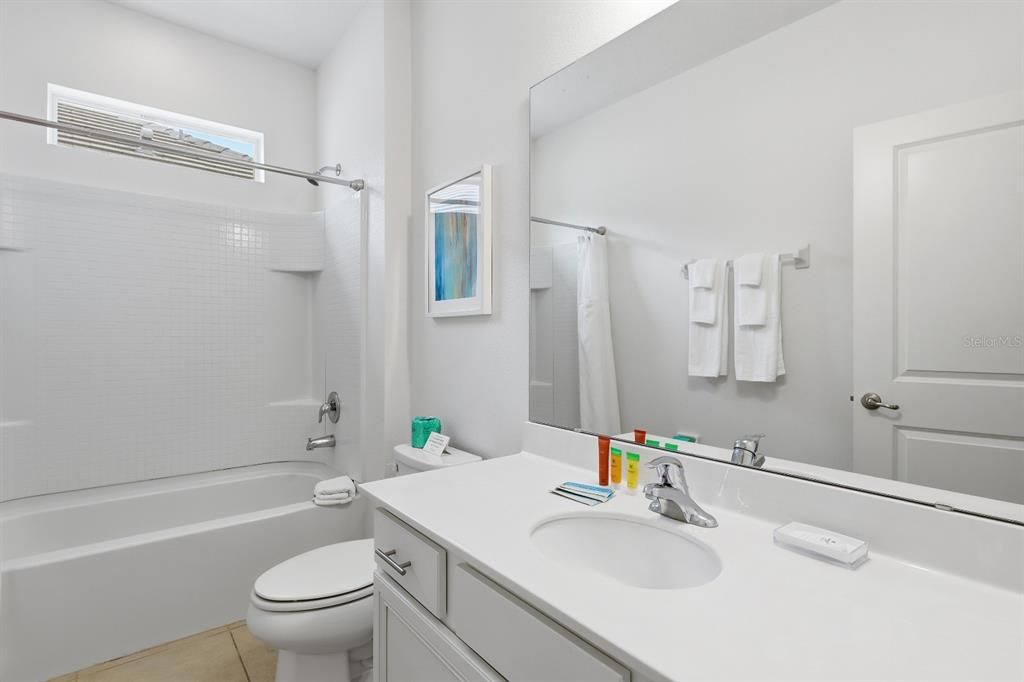 For Rent: $4,500 (8 beds, 5 baths, 3248 Square Feet)