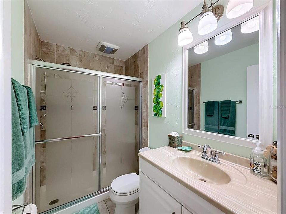 For Sale: $540,000 (2 beds, 2 baths, 1080 Square Feet)