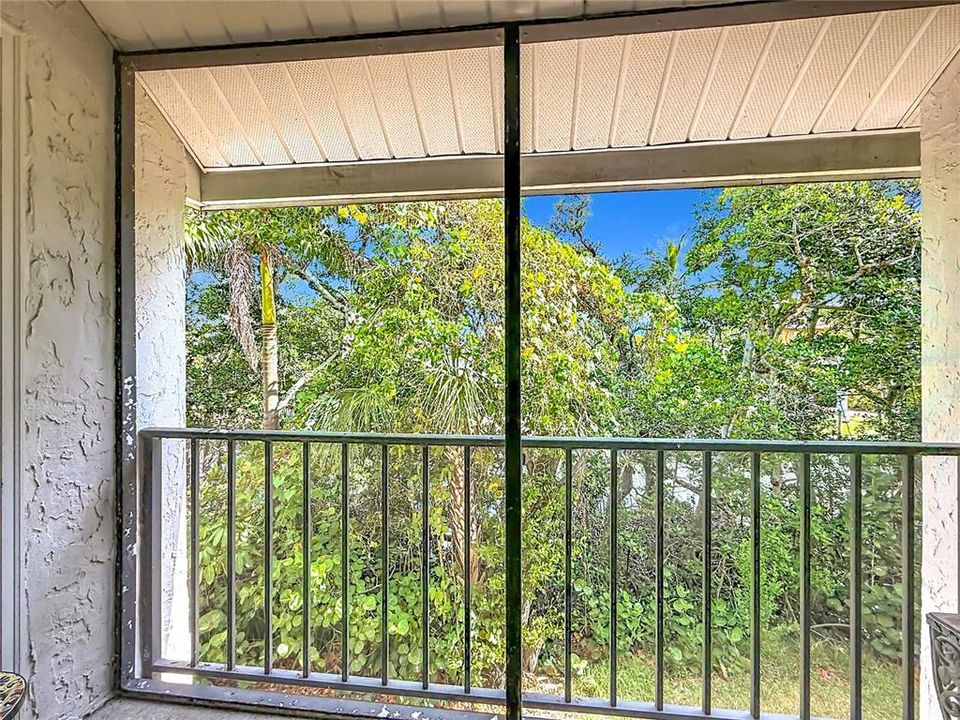For Sale: $540,000 (2 beds, 2 baths, 1080 Square Feet)