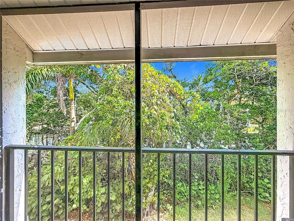 For Sale: $540,000 (2 beds, 2 baths, 1080 Square Feet)