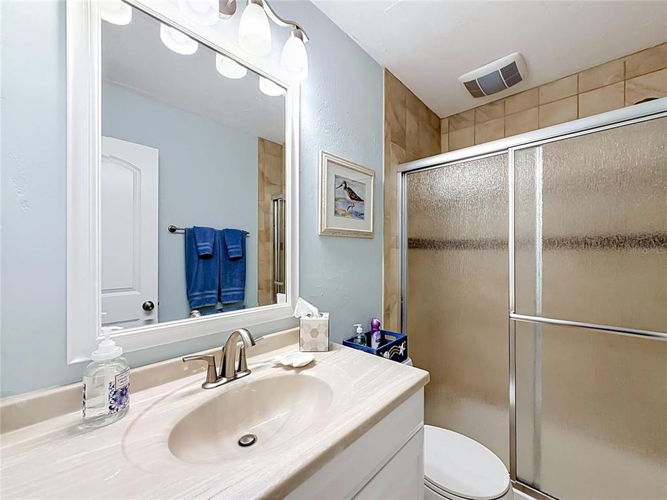 For Sale: $540,000 (2 beds, 2 baths, 1080 Square Feet)