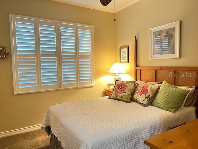 For Rent: $1,800 (2 beds, 2 baths, 960 Square Feet)