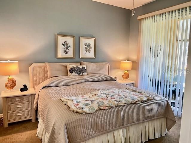 For Rent: $1,800 (2 beds, 2 baths, 960 Square Feet)
