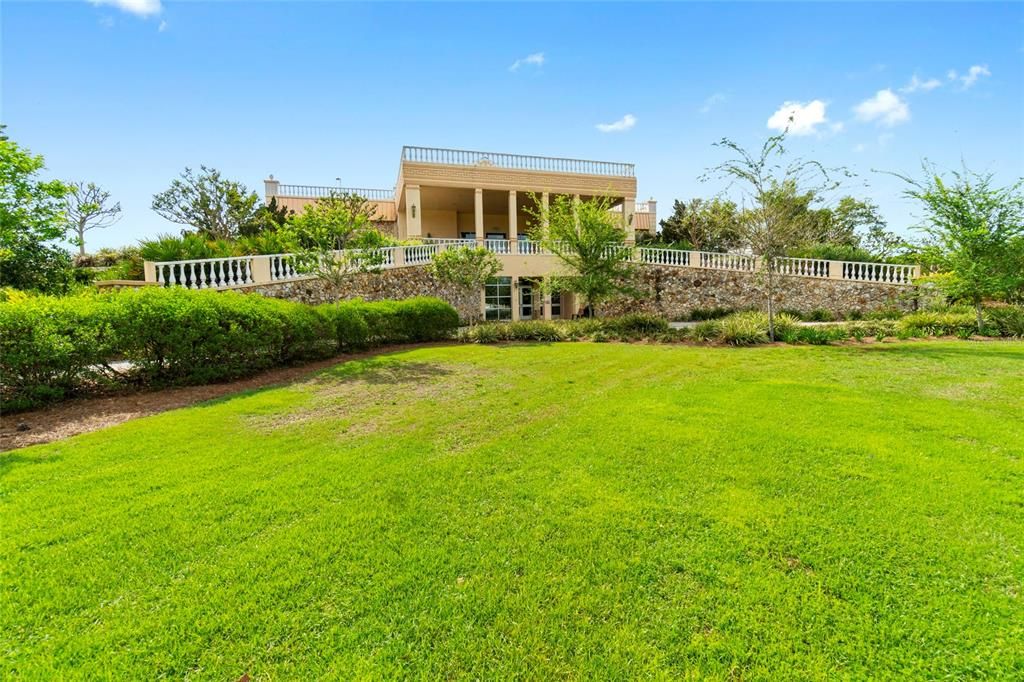 For Sale: $245,000 (2 beds, 2 baths, 2015 Square Feet)