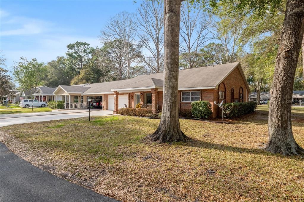 For Sale: $245,000 (2 beds, 2 baths, 2015 Square Feet)