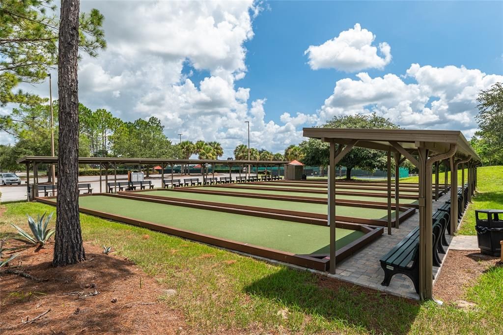 For Sale: $245,000 (2 beds, 2 baths, 2015 Square Feet)