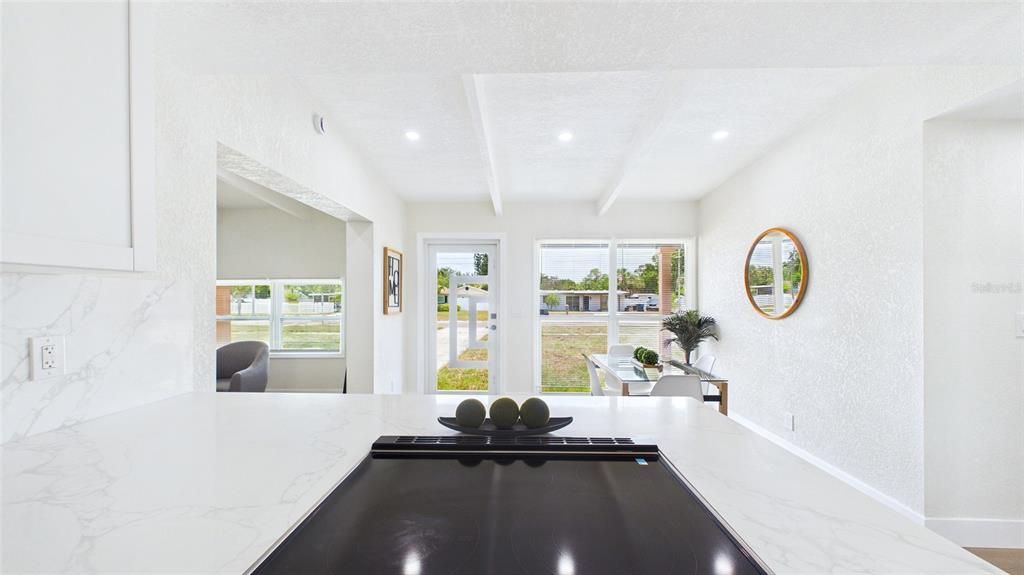 For Sale: $439,990 (3 beds, 2 baths, 1152 Square Feet)