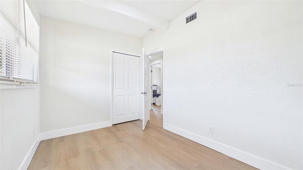 For Sale: $439,990 (3 beds, 2 baths, 1152 Square Feet)