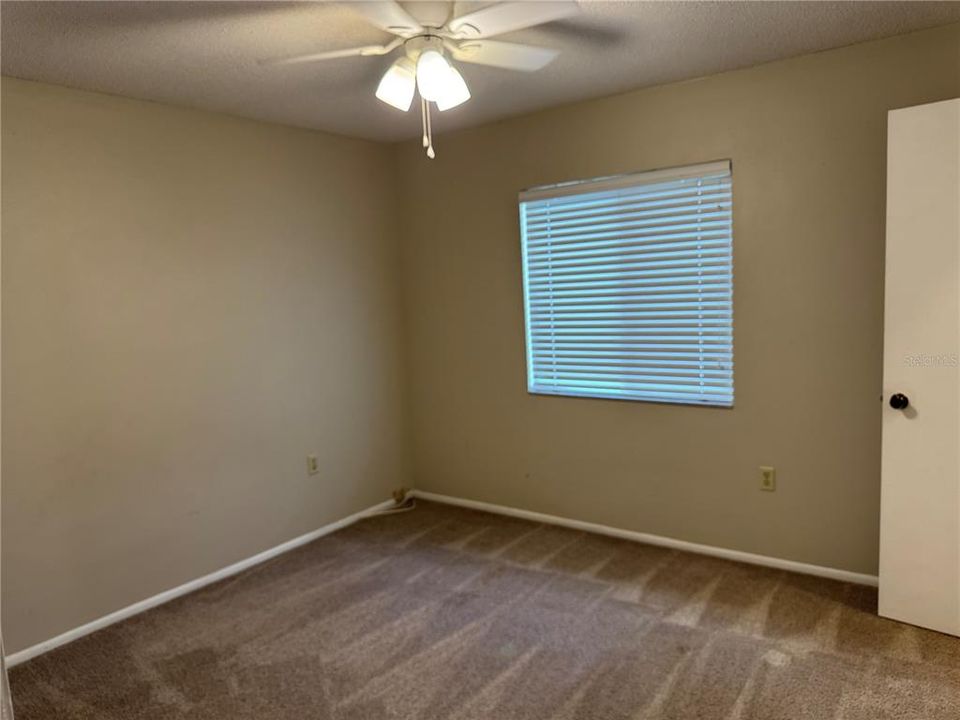 В аренду: $1,595 (2 спален, 2 ванн, 948 Квадратных фут)