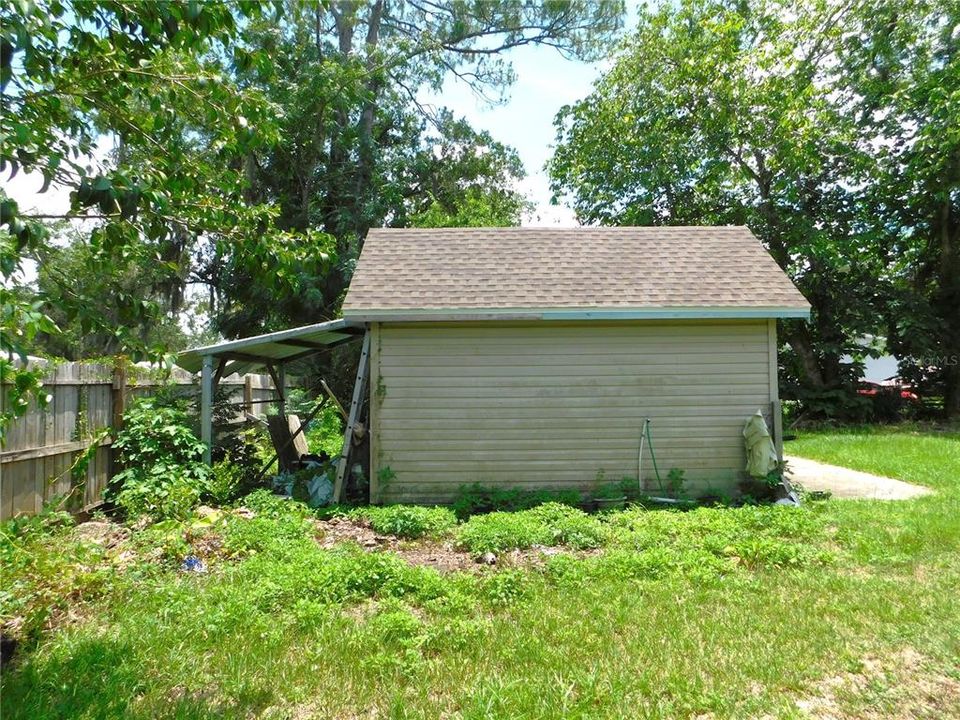 For Sale: $105,000 (3 beds, 1 baths, 768 Square Feet)