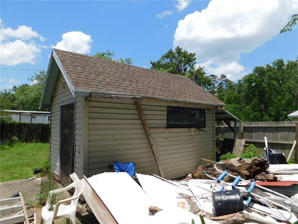 For Sale: $105,000 (3 beds, 1 baths, 768 Square Feet)